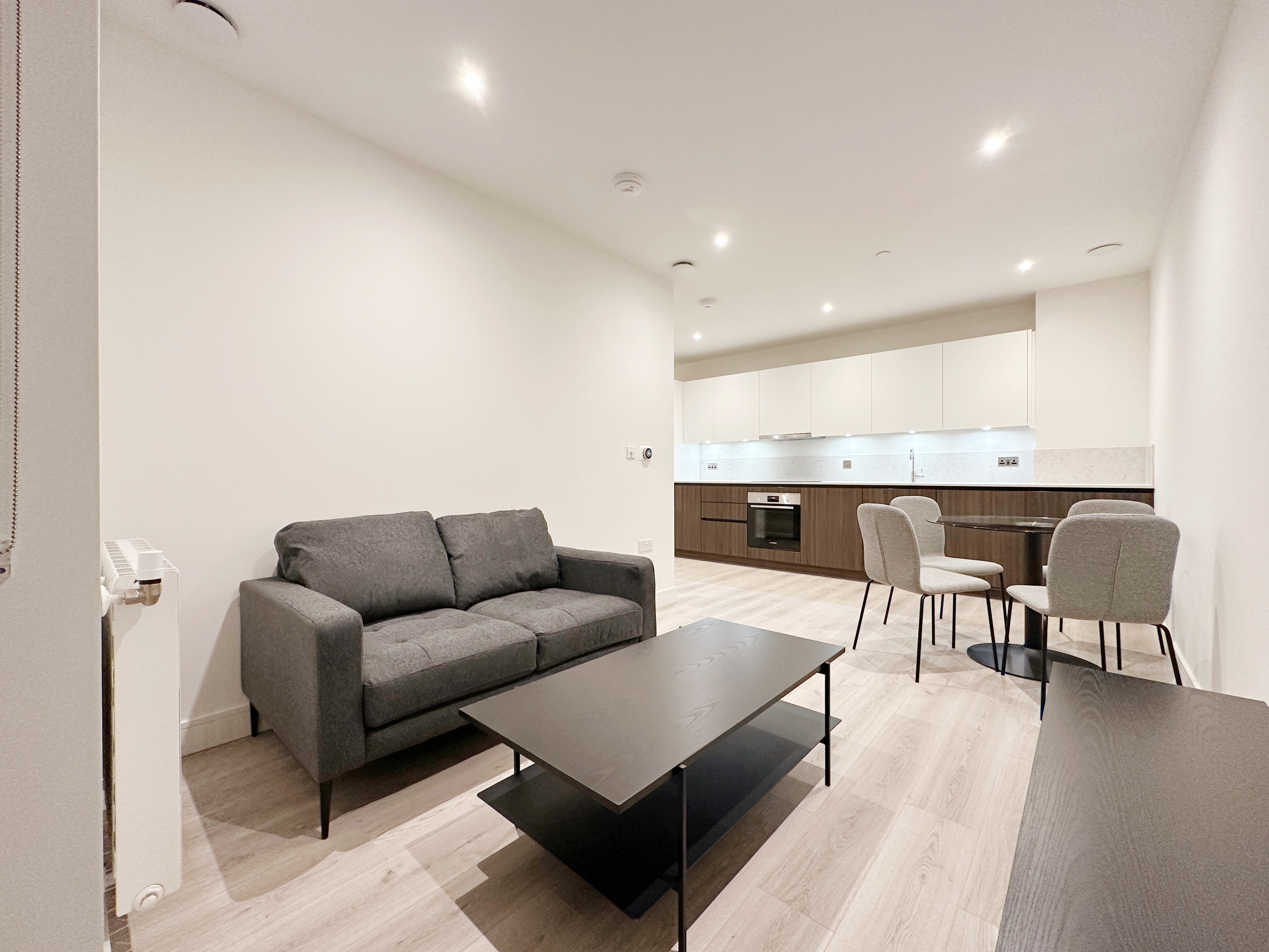 伦敦White City租房 | Westmont Apartments 2房公寓
