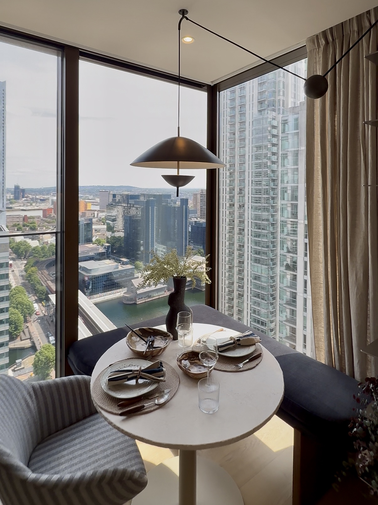 伦敦·南湾广场 South Quay Plaza 找房实拍