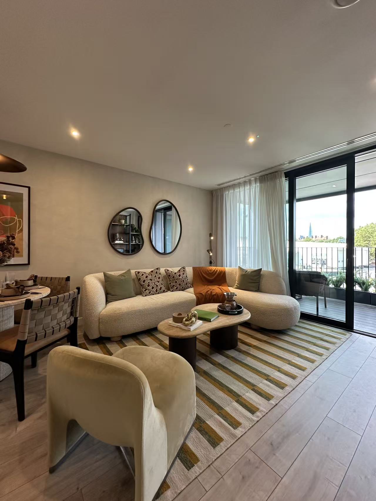 Lansha Group - UK Real Estate, UK Property Agency | One stop shop for buying and purchasing properties in the UK