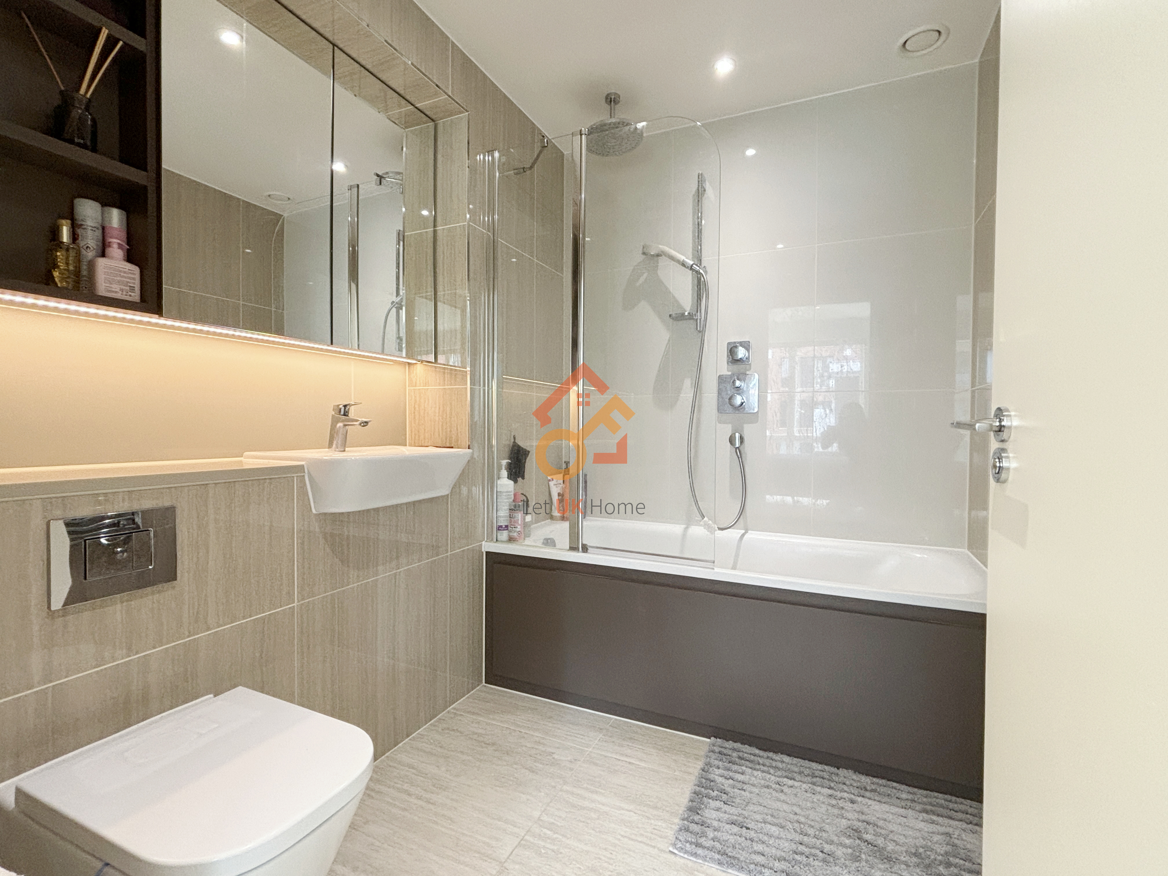 伦敦Woolwich•2房•Europa House 房源图片