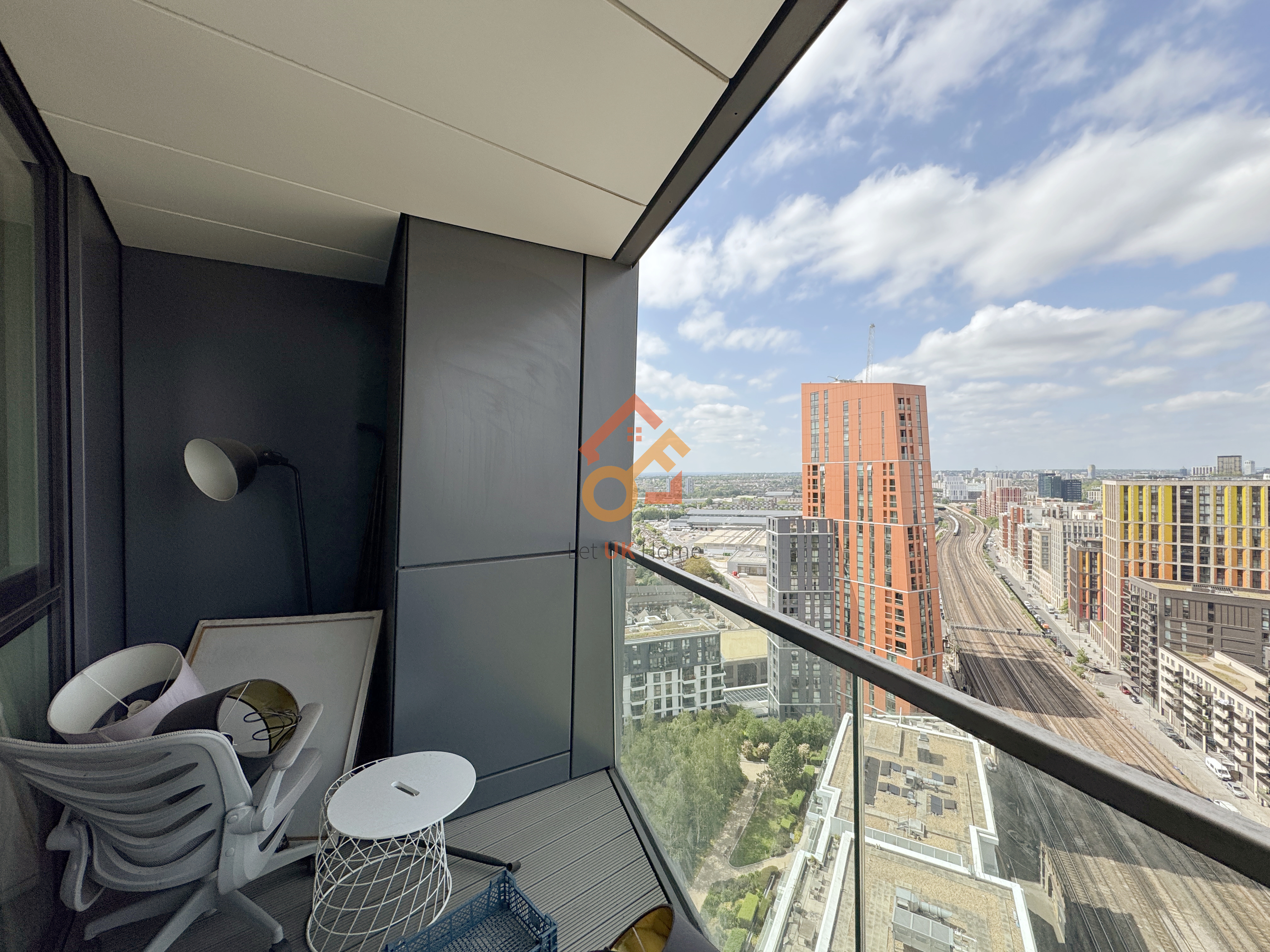伦敦Nine Elms•2房•Gladwin Tower 房源图片