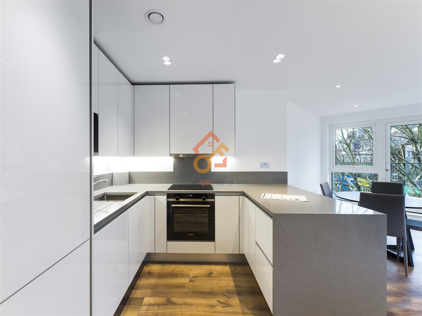Lansha Group - UK Real Estate, UK Property Agency | One stop shop for buying and purchasing properties in the UK