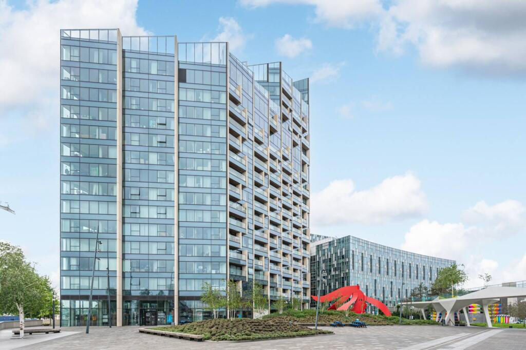 英国 格林威治Upper Riverside 两房两卫 SE10 楼盘实拍